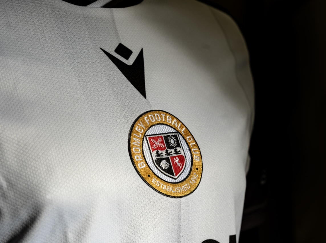 Home Replica Shirt 25/26 Season