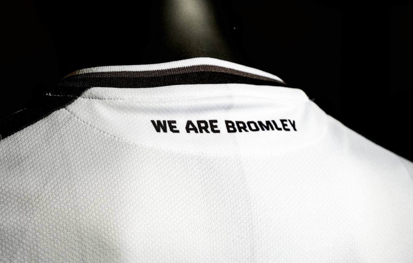 Home Replica Shirt 25/26 Season